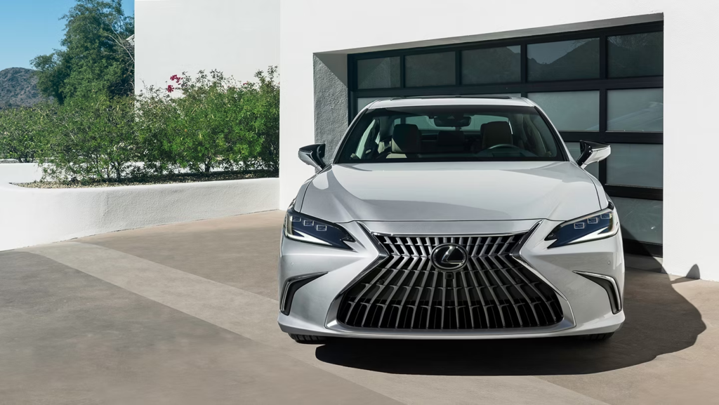 2025 Lexus ES